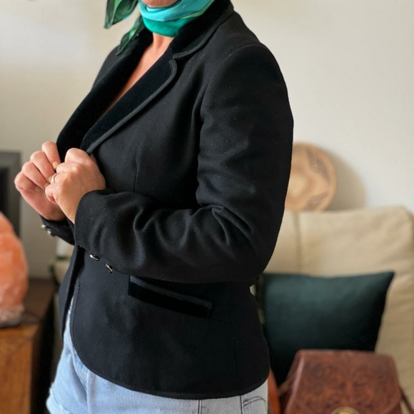 Suitmaster Jackets & Blazers - Vintage Suitmaster black wool jacket with velvet trim